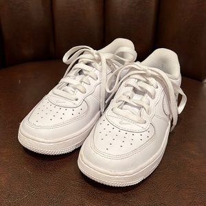 Nike Air Force 1 Kids Shoes